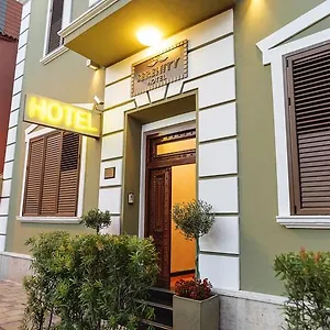 Hotel Serenity ***