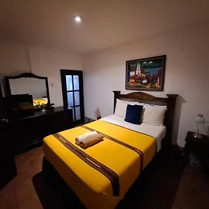 Casa Santiago Son Hotel Antigua